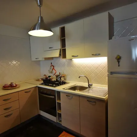 Pietra Nera Apartment Ragusa